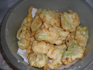 Frittelle di fiori di zucchine