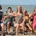Belgio, la curiosa coreografia sulla spiaggia di Ostenda04