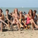 Belgio, la curiosa coreografia sulla spiaggia di Ostenda05