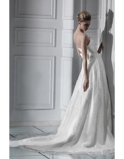 Dreaming the Wedding Dress...
