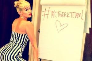 Tutti pazzi per il twerking Tutti pazzi per il twerking