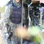 Madonna in vacanza in Francia gioca a paintball con i figli e Brahim 012