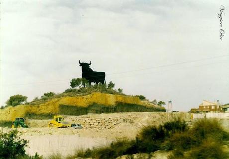 Sagoma di un toro in Andalusia