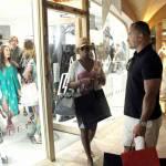 Mary J. Blige, la regina dell'hip hop fa shopping a Porto Cervo col marito06