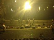 Castel Sant'Angelo ieri sera. Immagini raccapriccianti incredibili città totalmente fuori controllo