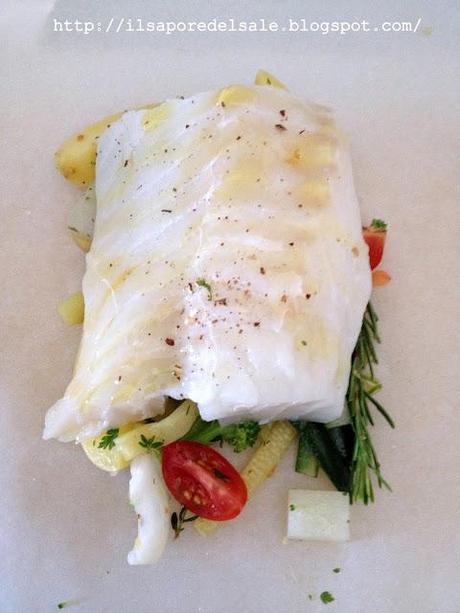 Filetto di merluzzo al cartoccio con fantasie di verdure e... buon ferragosto!