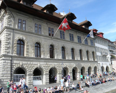 fuga in Svizzera