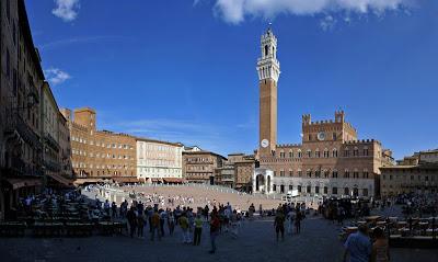 Siena, il Campo, il Pallium