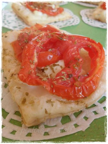 sfogliatine pomodori ricotta