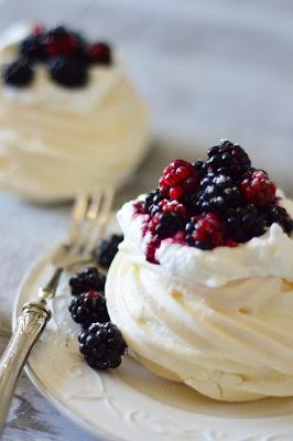 PAVLOVA