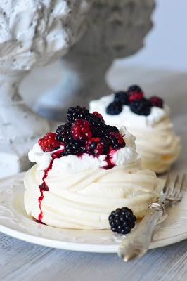 PAVLOVA