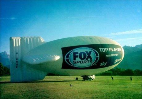Il dirigibile del nuovo Fox Sports sorvola le spiagge italiane #FoxSportsIT