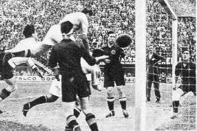 1934 Italia Spagna - gol di Meazza