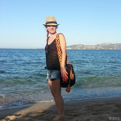 sardegna 13, fashion blog, fashion blogger, fashion blogger roma, costumi 2013, mochilla bag, acqua evian spray