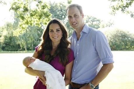 NEWS | I primi due scatti ufficiali di William, Kate e George