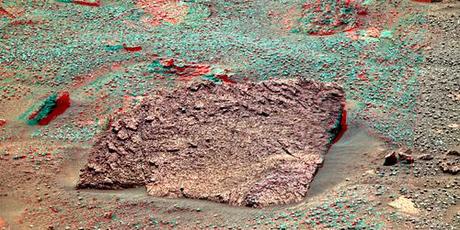 Opportunity sol 3376 PanCam - Black Shoulder anaglyph