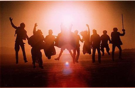 edward sharpe the magnetic zeros home testo Home di Edward Sharpe & The Magnetic Zeros