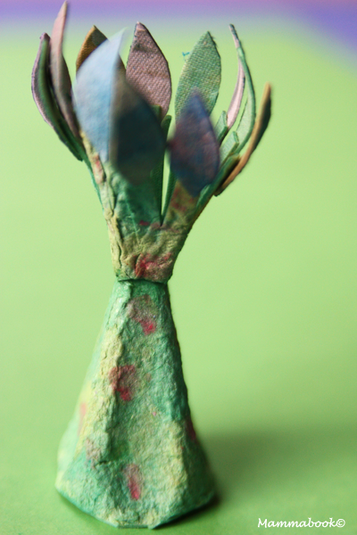 Fairy garden con il cartone delle uova – Fairy Garden with egg carton