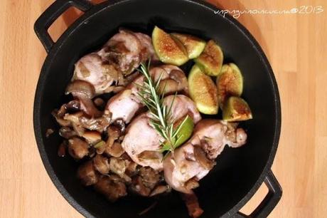 Coniglio con fichi e funghi