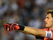 Calciomercato Real Madrid, l’ex Schuster: “Casillas dovrebbe lasciare Casablanca”