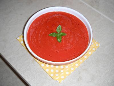 Un cucchiaio rosso di freschezza ovvero Gazpacho