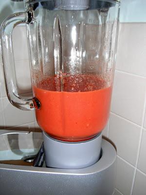 Un cucchiaio rosso di freschezza ovvero Gazpacho