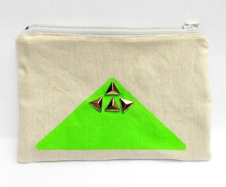 Pouch Neon e Borchie green