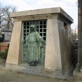 Passeggiando attraverso la magia del Père-Lachaise di Parigi