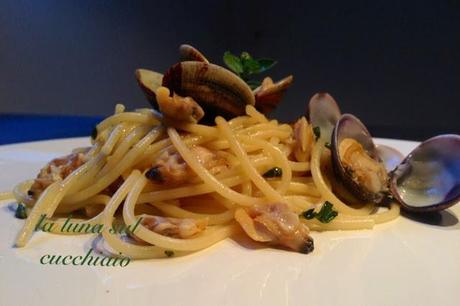 SPAGHETTI ALLE VONGOLE SPECIALI