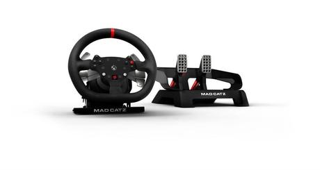 La guerra dei volanti: Thrustmaster su PS4, Mad Catz su Xbox One