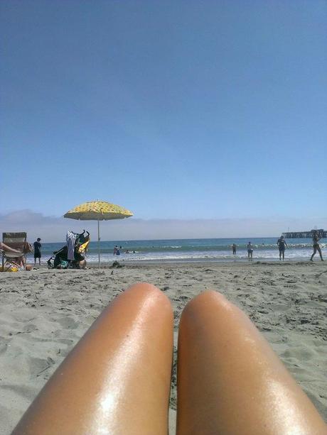 hotdoglegs2