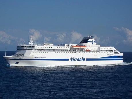 Il viaggio a portata di rete: info point wi-fi disponibili a bordo delle navi Tirrenia Cin