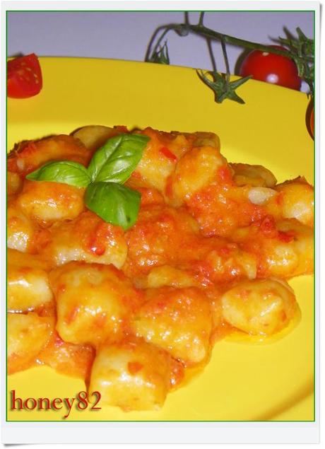 GNOCCHI IN SALSA CRUDAIOLA