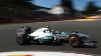 F1, Hamilton in pole a Spa-Francorchamps
