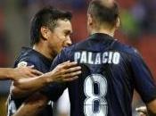 Inter-Genoa, Alvarez meraviglioso, Cambiasso sottotono. pagelle nerazzurri.