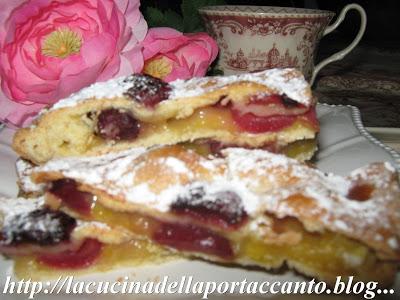 Frolla alla crema di marsala e ciliegie