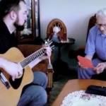 ‘Sweet Lorraine’, 96enne dedica canzone a moglie morta dopo 75 anni (Video)