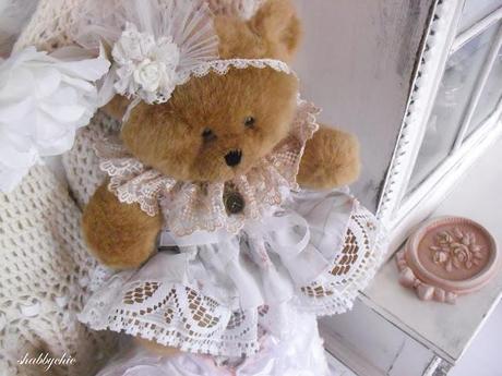 shabbychic, my Teddy is chic