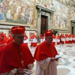 Italia: Paese Vaticano 64mila Chiese dove professionisti cattolici sono “costretti all’anonimato”