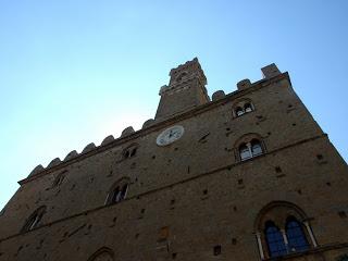 Volterra, antica e severa.