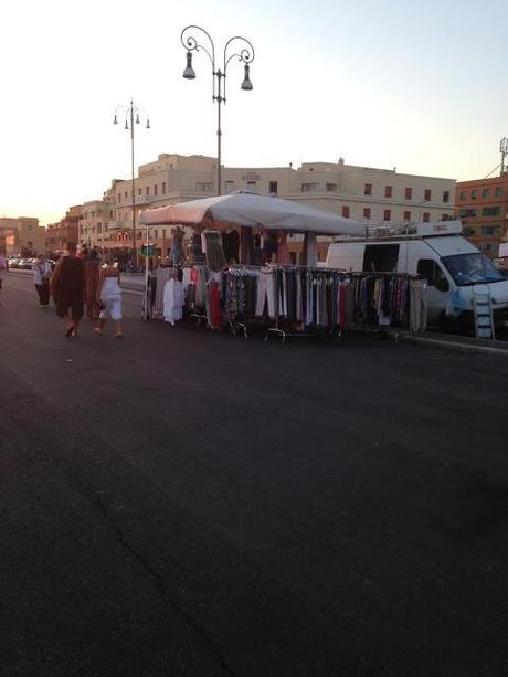 Lido di Ostia, un luogo che se sfruttato a dovere potrebbe macinare più soldi di Miami è ridotto ad uno slum del Nicaragua. Perché?