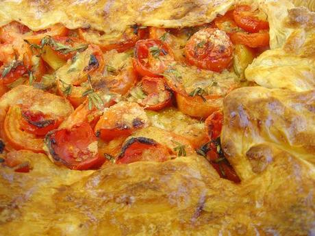 Sfogliata con pomodori e cumino