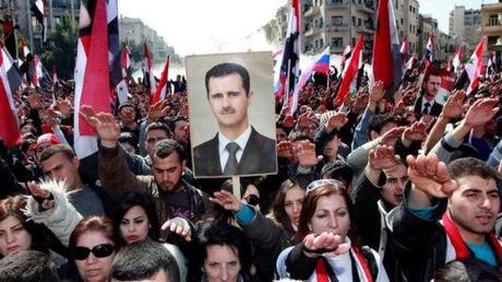 Simpatizantes-participan-manifestacion-Bashar-Assad_TINIMA20120228_0177_18