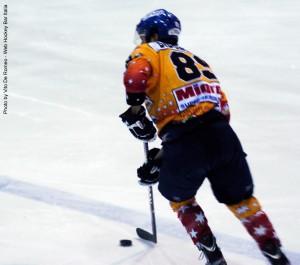 News Hockey su ghiaccio, Elite A: Chris Di Domenico torna ad Asiago! (by Vito De Romeo)