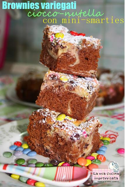 Brownies variegati ciocco-nutella con mini-smarties