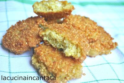 frittelle di quinoa....una bella novita' per tutti..e gluten free!!