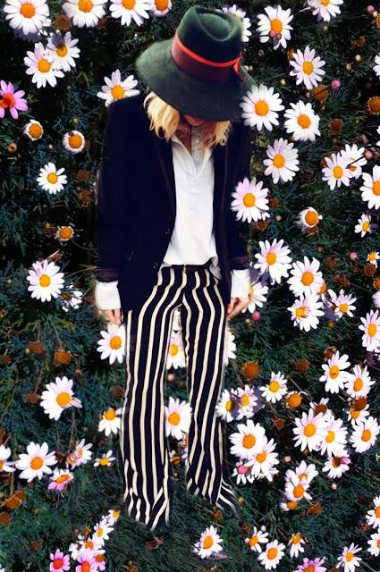 FLOWERS OR STRIPES?