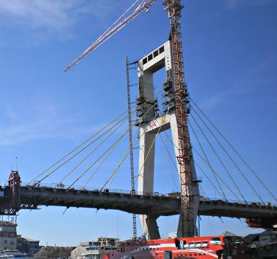 Viaggi in Indonesia: ospiti al porto di Manado