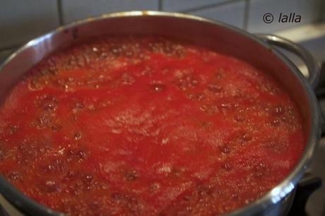 passata di pomodoro per ricetta conserva di pomodoro 