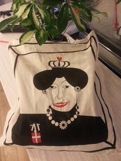 HAppy Birthday to me too!!!!